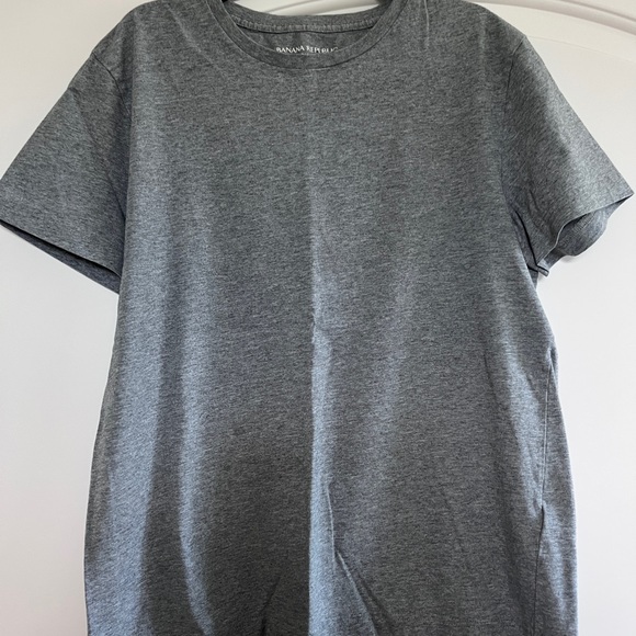 Banana Republic 100% Supima Cotton Shirt - Picture 1 of 3
